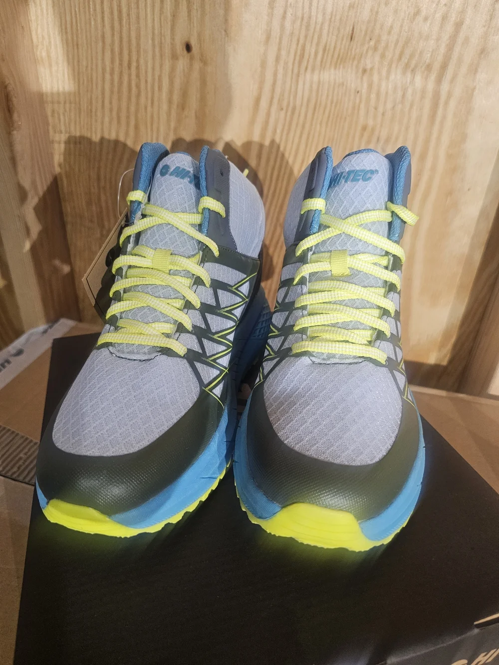 Hi-Tec Men’s Gray & Yellow Trail Hiking/construction /snow Boots